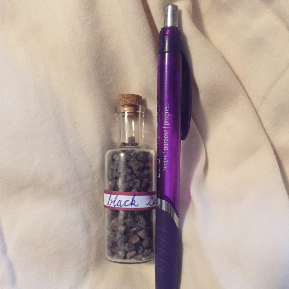 Traded - Picture 2 of 2